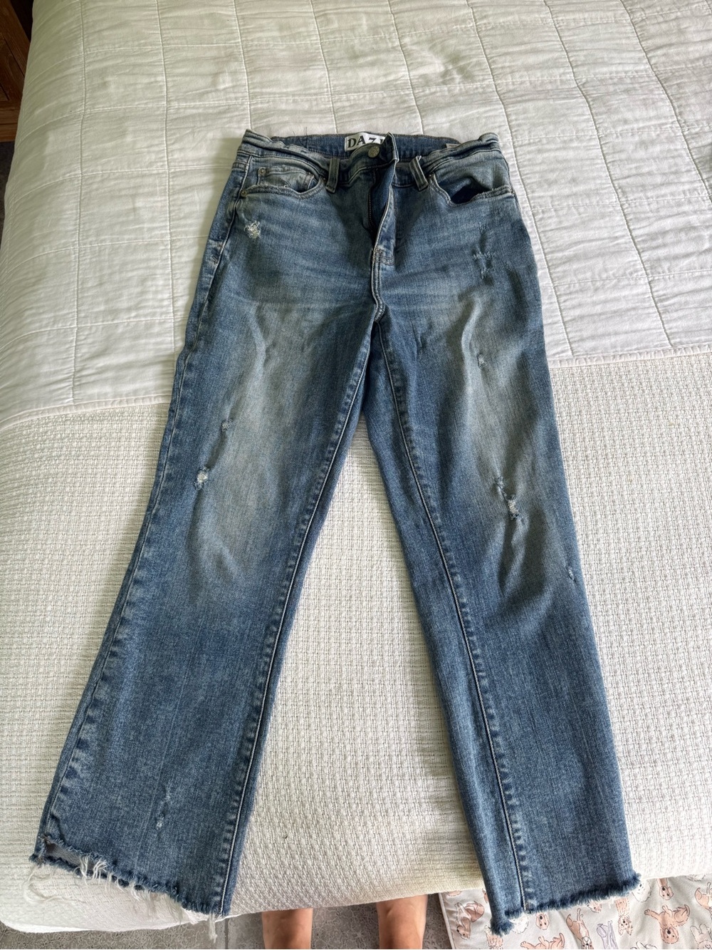 DAZE Women's Distressed Blue Straight-Leg Jeans